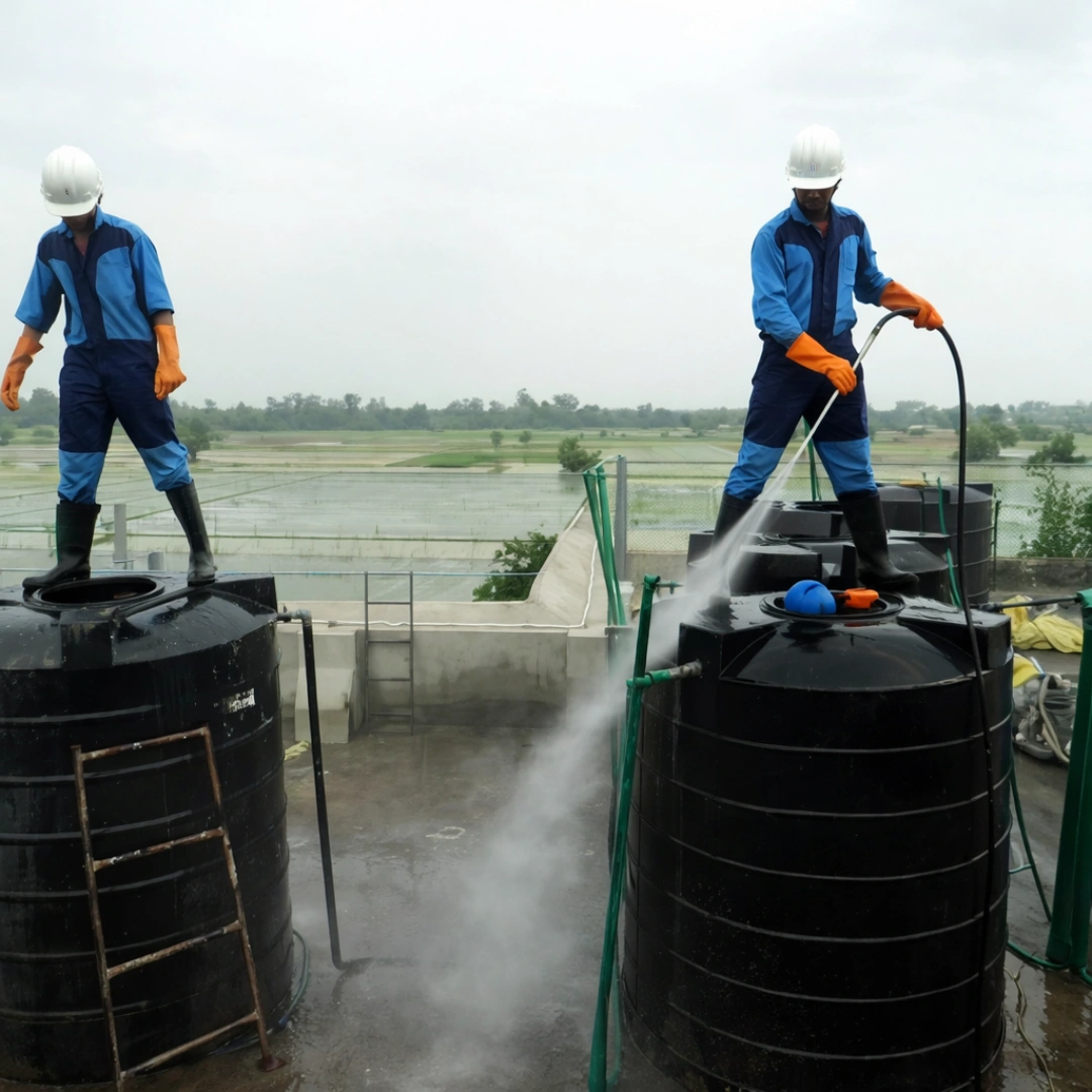 cleaning systems